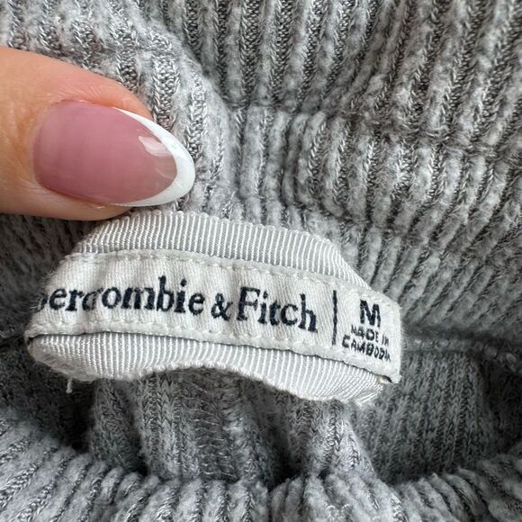 Abercrombie & Fitch Ribbed Lace Trim Cream Gray Sleep Boxer Shorts Size Medium - Picture 4 of 7